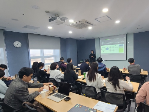 RAG 기반 LLM 서비스 교육 성료